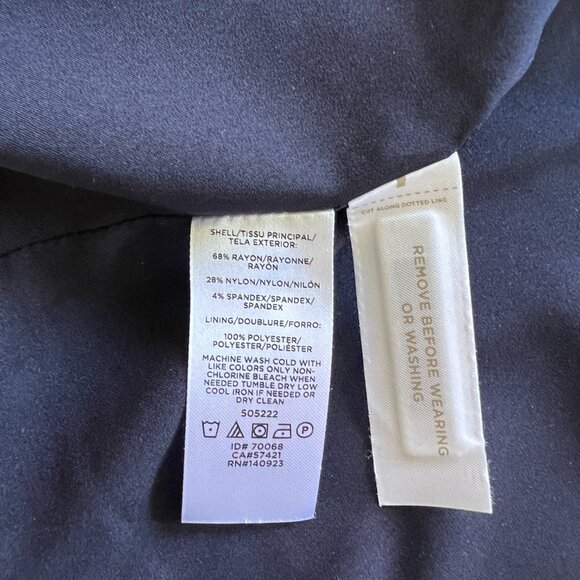 NWT ANN TAYLOR Notched One Button Blazer - Deep Navy  |10P - Picture 8 of 15